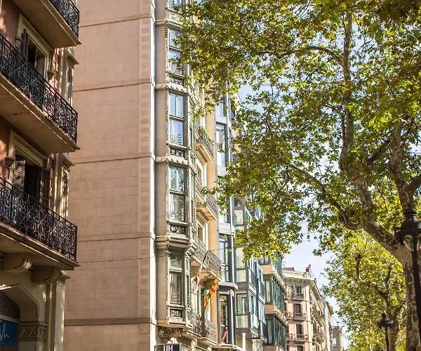 Urbany Bcn Go! 旅馆