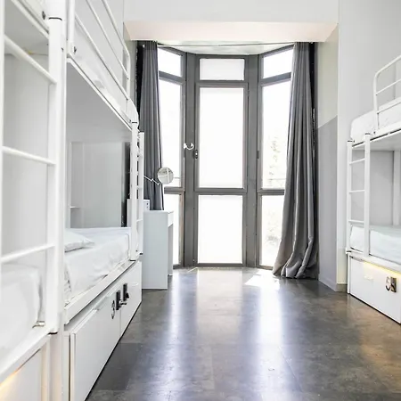 Urbany Bcn Go! Hostel