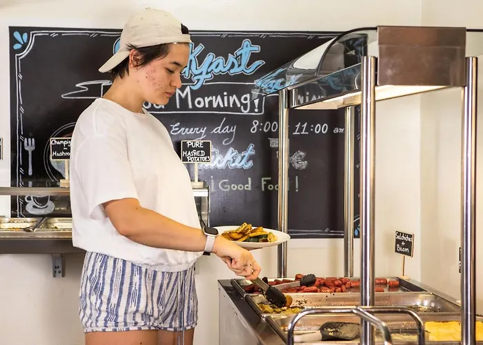 Hostel Urbany Bcn Go! *