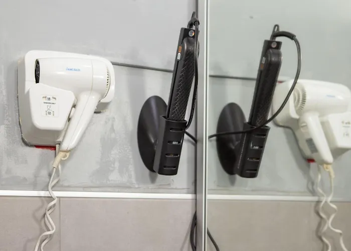 Hostel Urbany Bcn Go!