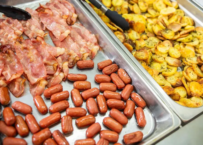 Urbany Bcn Go! Hostel *