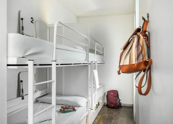 Urbany Bcn Go! Hostel Barcelona