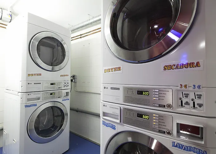 Hostel Urbany Bcn Go!