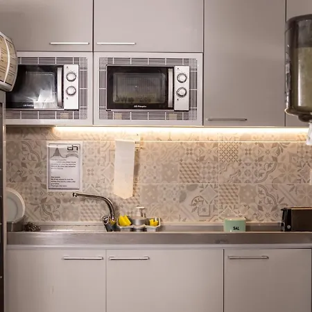 Hostel Urbany Bcn Go!